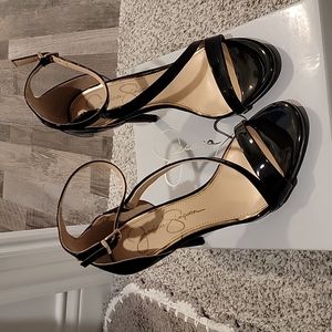Jessica Simpson Rayli Heeled Sandal 8.5 black patent